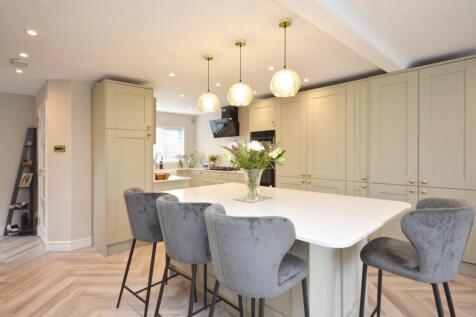 Open Plan Kitchen/Living Room