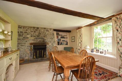 Reception Room&#96;