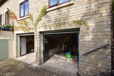 Double Garage