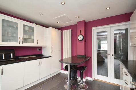 Kitchen / Breakfast Room