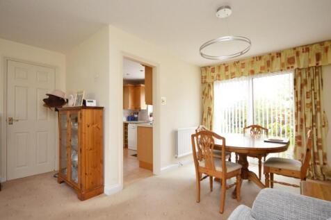 Sitting/Dining Room