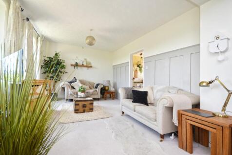 Open Plan Dining/Sitting Room