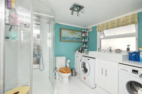En-Suite/Laundry