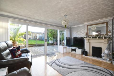 Sitting / Dining Room