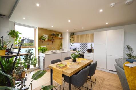 Sitting/Dining Room/Kitchen
