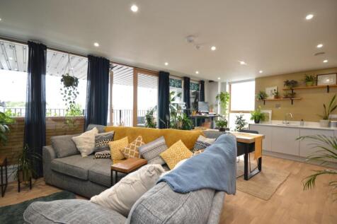 Sitting/Dining Room/Kitchen
