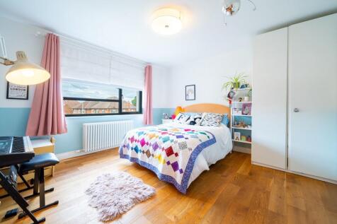 Property Image 16