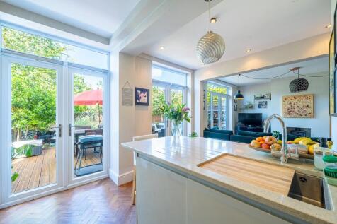 Property Image 9