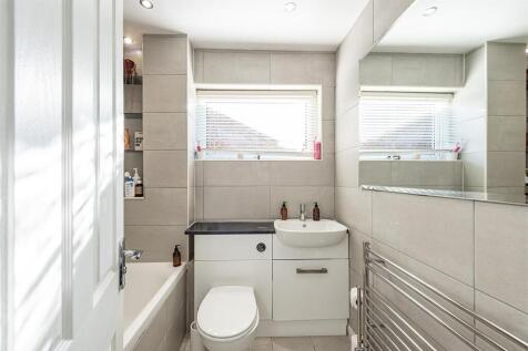 3-Pendennis-Court-13.jpg