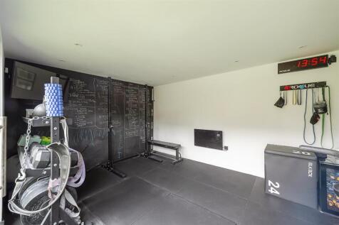90 Cowper Gym.jpg