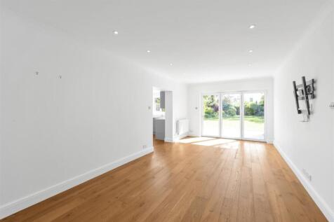 15-Roundwood-park-08.jpg