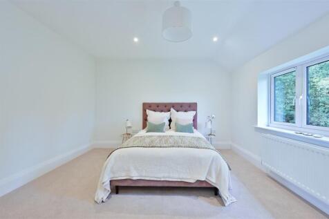 Plot 2 Old Dairy-26.jpg