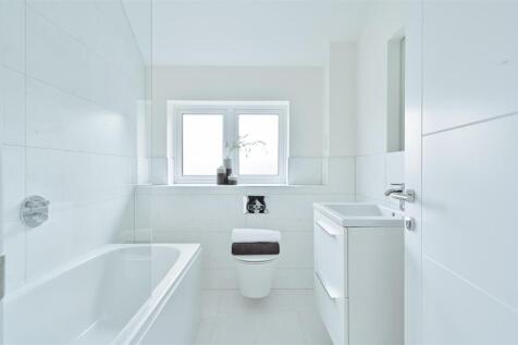 Plot 2 Old Dairy-37.jpg