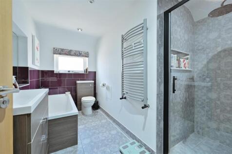7 Marshalls Way-22.jpg