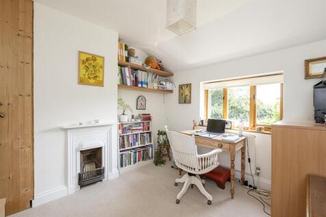 48-kimpton-Road-01.jpg