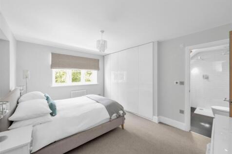47-roundwood-park-15.jpg