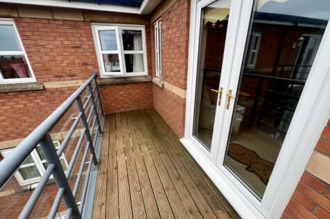 Property Image 8