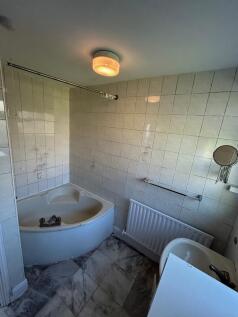 Ground floor Bathroom