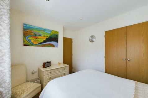 CAM03358G0-PR0094-STILL036.jpg