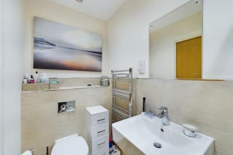 CAM03358G0-PR0094-STILL027.jpg