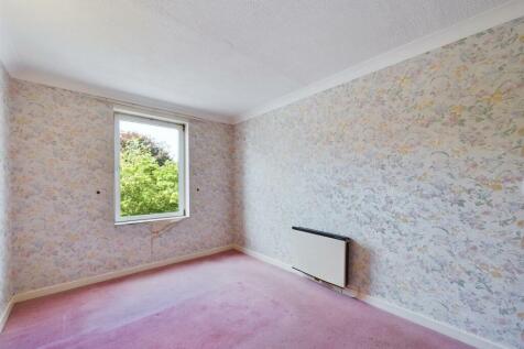 CAM03358G0-PR0102-STILL004.jpg