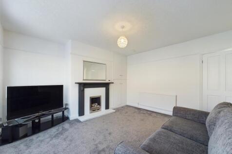 CAM03358G0-PR0172-STILL003.jpg