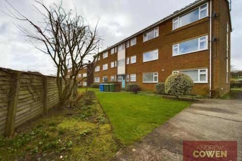 CAM03358G0-PR0184-STILL025.jpg