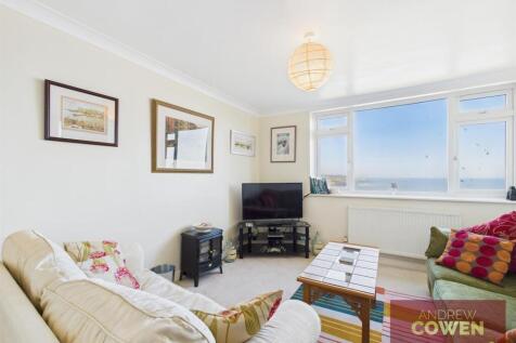 CAM03358G0-PR0208-STILL016.jpg