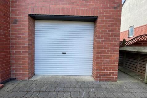 garage.jpg