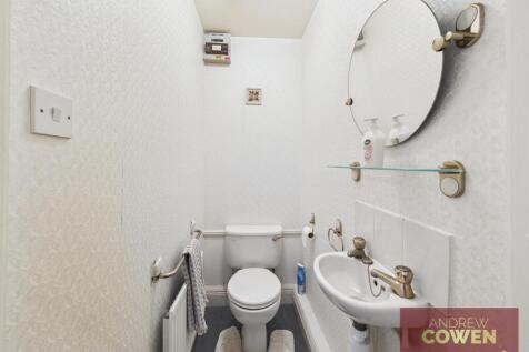 CAM05382G0-PR0045-STILL025.jpg