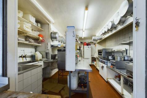 CAM03358G0-PR0127-STILL021.jpg