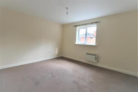 Saskia Court bedroom one.jpg