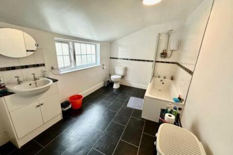 Newbold Road Bathroom.jpeg