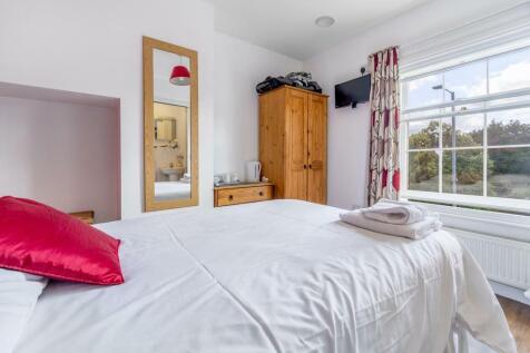 5 &amp; 6 London Road (Spalding)-22.jpg