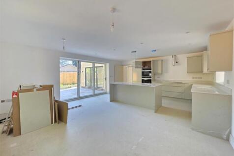 Kitchen Living area