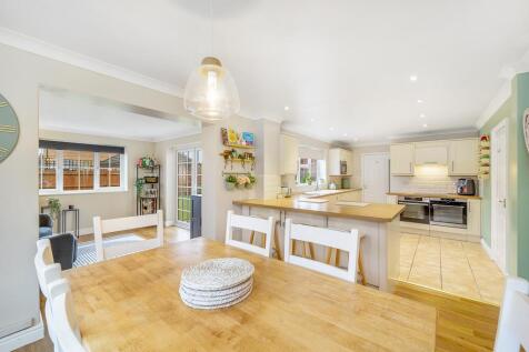 1 Belisana Road (Spalding)-16.jpg