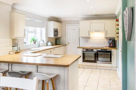 1 Belisana Road (Spalding)-18.jpg