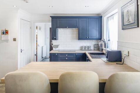 5 Mawford Close (Moulton Seas End)-15.jpg