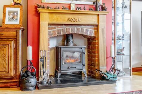 87 Seas End Road (Moulton Seas End)-30.jpg