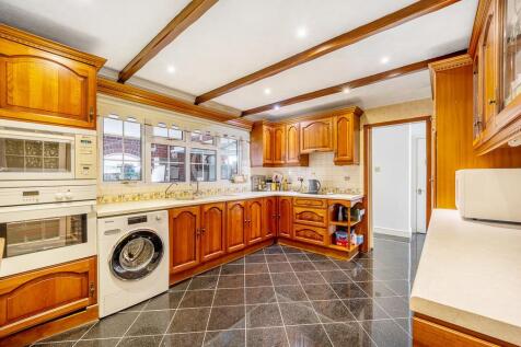 Second Kitchen