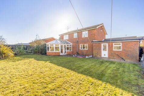 7 Wheatsheaf Close (Holbeach)-13.jpg