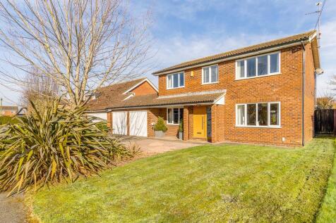 7 Wheatsheaf Close (Holbeach)-5.jpg