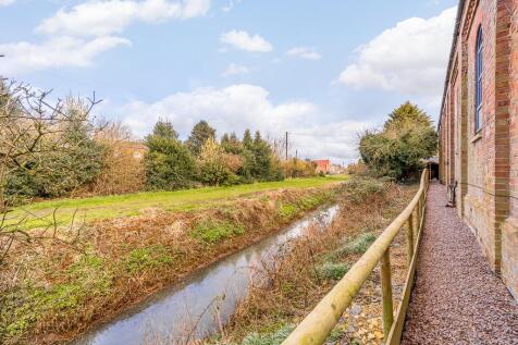 79 Risegate Road (Gosberton)-18.jpg