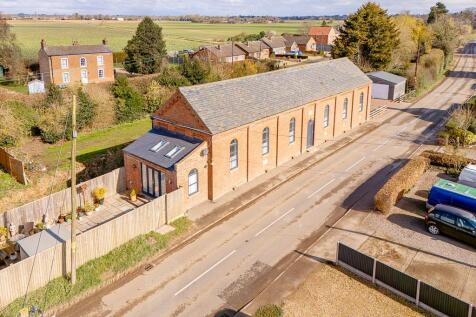 79 Risegate Road (Gosberton)-2.jpg