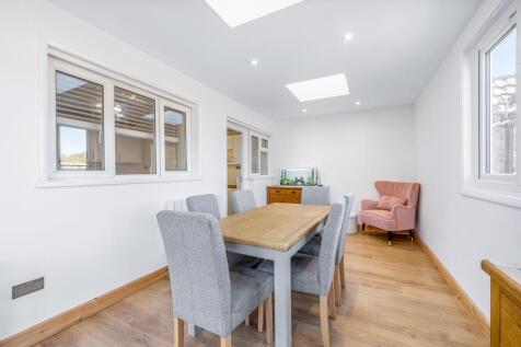 Dining/Garden Room