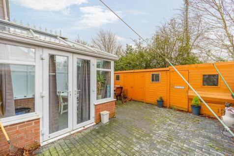 Outbuilding Shed