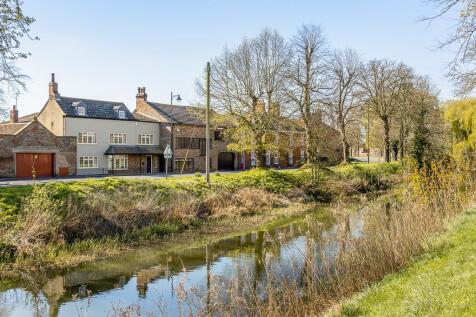 15-16 Cowbit Road (Spalding)-9.jpg