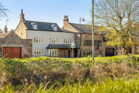 15-16 Cowbit Road (Spalding)-11.jpg