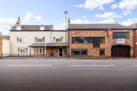 15-16 Cowbit Road (Spalding)-2.jpg