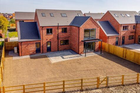 Bernhards Close, Town Dam Lane Development (Doning